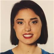 Dopo aver vissuto 4 anni in Inghilterra e 4 in Spagna, sono in possesso di un C2 e di un TEFL in inglese. Insegno anche spagnolo. Contattami!